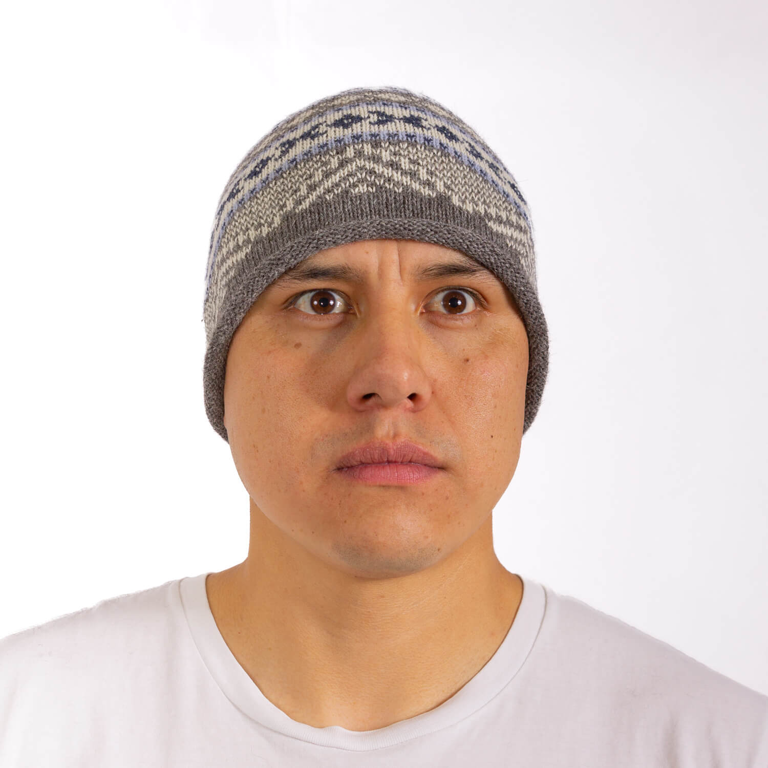 3-3-Gorro-Andes-hat_alpaca_wool_clothing_LAM_bolivia