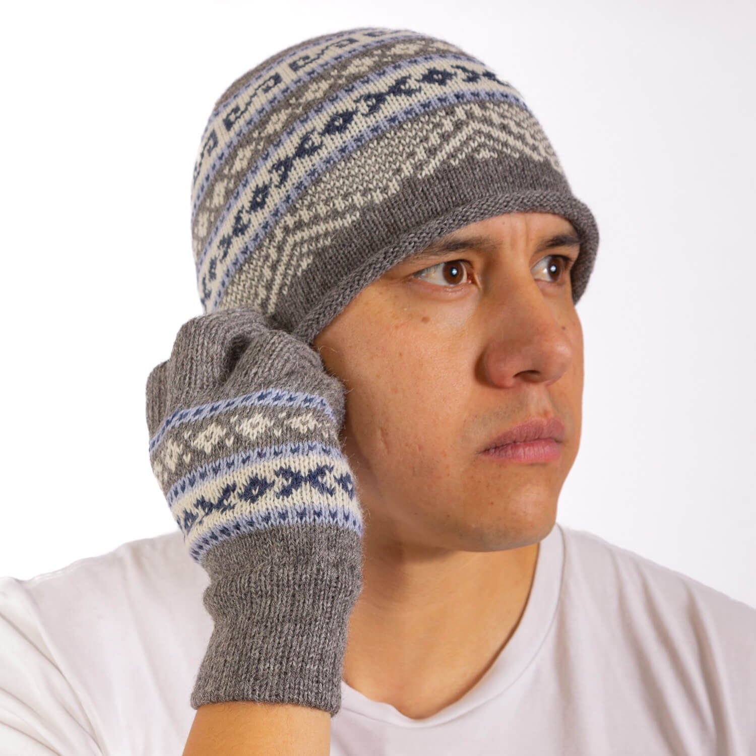 3-4-Gorro-Andes-hat_alpaca_wool_clothing_LAM_bolivia