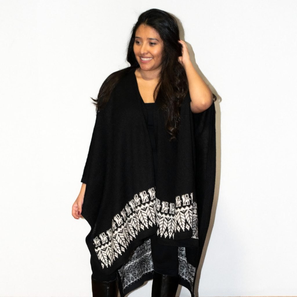 Alpaca Ruana Sagarnaga - LAM Bolivia