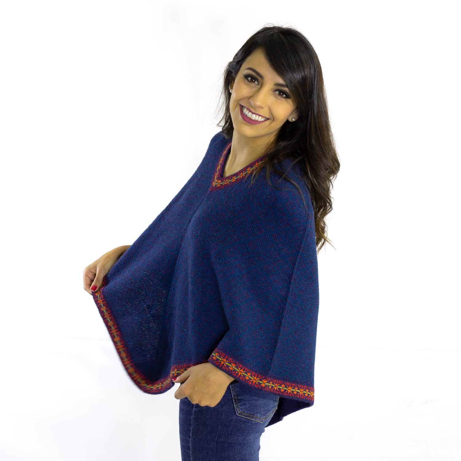 Alpaca-Poncho-Vneck-Apasanka-Blue-02